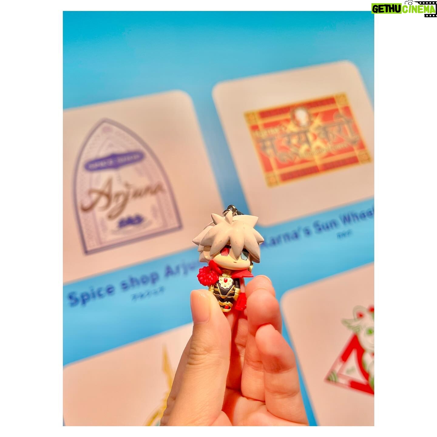 Aoi Yuki - 3 Likes - #白上フブキ ちゃんと
POPUPSHOP「 #FGO MART」松屋銀座(東京)に
お邪魔してきました!
カルナたちのお店遊びに行けて嬉しかったよ〜!!
どこもかしこもフォトスポットで、撮影が捗りました笑
グッズもめちゃかわで爆買いしてしまった…
フブちゃんとは #銀座 でオシャレ茶しばきの会もしたので、その写真もまたいつか!
勿論 #ほろごえっ! でもそんなお話が出来たらいいな〜
#fgoマート