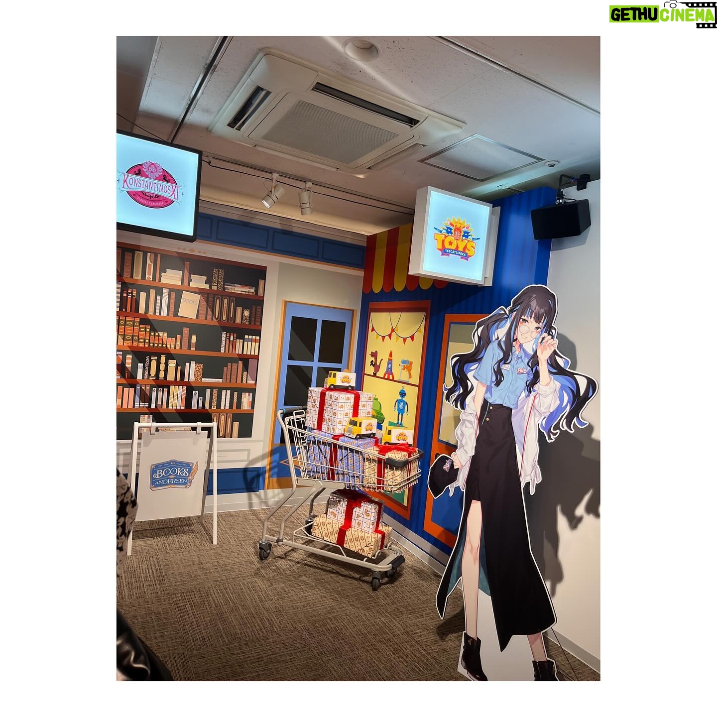 Aoi Yuki - 3 Likes - #白上フブキ ちゃんと
POPUPSHOP「 #FGO MART」松屋銀座(東京)に
お邪魔してきました!
カルナたちのお店遊びに行けて嬉しかったよ〜!!
どこもかしこもフォトスポットで、撮影が捗りました笑
グッズもめちゃかわで爆買いしてしまった…
フブちゃんとは #銀座 でオシャレ茶しばきの会もしたので、その写真もまたいつか!
勿論 #ほろごえっ! でもそんなお話が出来たらいいな〜
#fgoマート