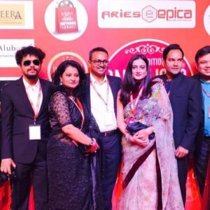 Aparna Ghose Instagram - #indywood #film #carnival #ramoji #festival #hydrabad ... with Israt Sultana,Quazi Nawshaba Ahmed,Fakhrul Arefeen Khan,Maznun Mizan,Imran Kadir,