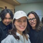 Apasiri Nitibhon Instagram - หนูโตมากับเพลงพี่ๆเค๊าาา😊😁เป็นช่วงวัยที่มีความสุขกับเพลงของทุกๆคนเลยจริงๆค่ะ👏🏼👍🏼 💯♥️ ขอบคุณแทนคนฟังทุกคนด้วยนะคะ🥰พวกเรามีความสุขกับสิ่งที่พวกคุณทำ😊♥️💯 #ตัวพ่อตัวแม่ตัวมัมตัวมารดา 🙏🏼🎤😊 #grammyrshit100concertvol2
