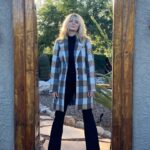 April Bowlby Instagram – 🍂🍁