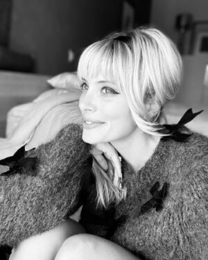 April Bowlby Instagram - 👜o🎀 #bagofbows
