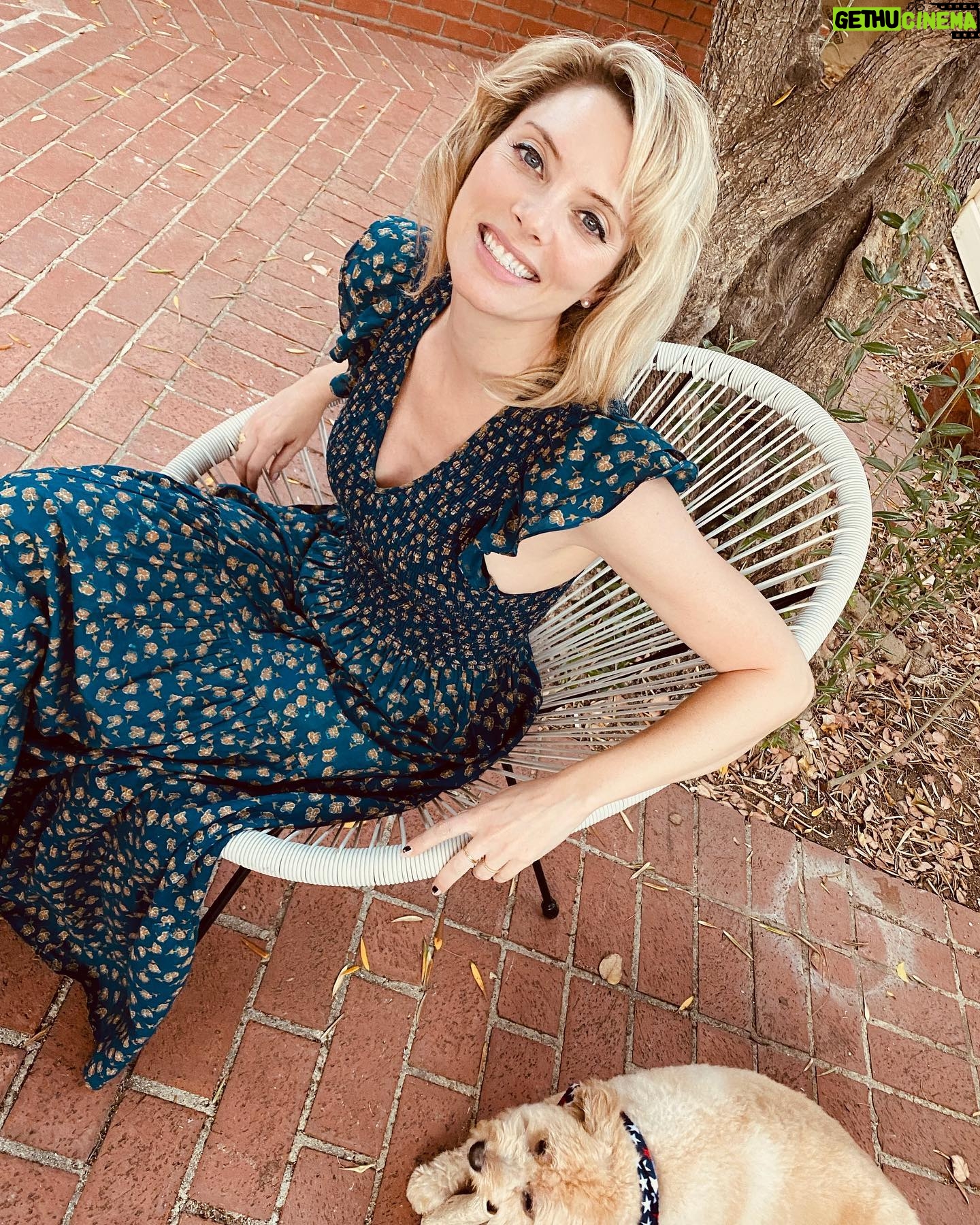 April Bowlby - 19.3K Likes - Farm to Closet Chapter 2 is here! @christydawn Oshadi Farm have nourished 24 acres of land where their cotton is farmed, ginned, woven, vegetable-dyed and block printed using centuries old methods in harmony with nature. Yup. Swoon. #perfectsummerdress #socomfy #regenrativecotton #farmtocloset 🌱 Discount code is APRILB15 Christydawn.com 🌻