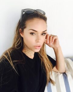 Actress Arabella Drummond HD Instagram Photos and Wallpapers October 2016
