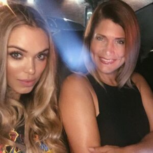 Arabella Drummond Instagram - Taxi 🚖 on route to @galore @edhardyofficial party #nyfw #galoremag #galorexedhardy