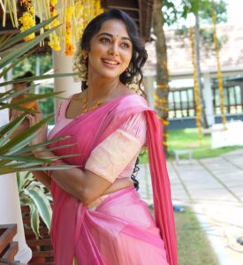Actress Aradhya Ann HD Instagram Photos and Wallpapers April 2024