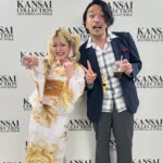 Arakawa Instagram - sugar nineブースありがとうございました💖💖💖💖💖💖💖💖💖💖💖💖💖💖😭😭😭😭😭😭😭😭😭😭😭😭😭😭 2枚目はイェナさんとの写真です💖💖💖💖😍 ギャルネイルにすごい興味持ってくださって 「테바기다」テバギダ💖(やばい的な意味だと思われます)頂きました🤣💖💖💖 可愛すぎた‼️‼️‼️‼️‼️‼️‼️‼️‼️‼️ 絶対応援‼️‼️‼️‼️‼️‼️‼️‼️‼️‼️‼️‼️ 折田涼香ちゃん😭💖💖あなた様かわいすぎますります。 惚れました。同じ場所にえくぼありました。(アゲ) トークブースも一緒で最高でした😭💖😍‼️‼️‼️ ありがとう‼️‼️‼️‼️‼️‼️ み、、、みかにゃん⁉️⁉️ランウェイから降りてきたお姿見て 目飛び出るかと思って反射的に「みかにゃん？😡😡早よ写真撮ろ😡かわいすぎ、😡😡」ってキレてしまいました...（笑） いい加減にして、いつも圧倒的美で殴ってくれてありがとう(怖) 盛山さーーん‼️‼️‼️‼️ 見取り図さんMCお疲れ様でした🥹💖💖💖💖‼️‼️‼️ 我ら吉本なり卍💪💪💪💪（笑） いろんなモデルさんうろうろする中、 2人肩身狭くて気づいたら写真撮ってましたね☺️💖💖爆笑 どんな状況も楽しめるのも含めてわたしは芸人最高って思います💖💖💖💖（笑） 盛山さんは唯一わたしのポジティブX投稿を褒めてくれるお方💐らぶ！！！ #関西コレクション