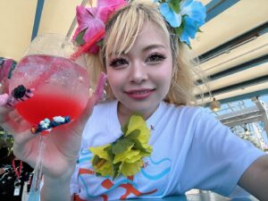 Arakawa Instagram - 沖縄国際映画祭🩷
ありがとうございました💖😍😭💖😭💖💖💖💖

鬼の弾丸www
仕事と思い出詰め込みまくりの一泊でしたwww🌺🙂‍↕️

兎さん、ナダルさん、はる、紅しょうがさんと
飲ませてもらった飲み会が
忘れられない。爆笑爆笑爆笑　
おもろすぎた

紅しょうがさんとご飯も食べさせてもらった🥹🪽💖
紅しょうがさんのことがもっと大好きになった日です❤️😭
あの2人面白すぎるし、カッコ良すぎる、もーめちゃくちゃです💖💖💖💖💖💖💖😝😝😝
ずっと幸せでいてねー💖💖💖💖💖💖💖

#弾丸すぎた
って打とうとしたら
#の欄に
#弾丸すぎたけど楽しかった
のタグめちゃくちゃ出てきたｗｗｗｗｗｗ
みんなもどっかで弾丸で遊んでたんやと思ったらめちゃ笑ける（笑）
弾丸って思い出詰め込みまくるからどっと疲れるけど、楽しいょね
ｗｗｗｗｗｗｗｗｗｗｗｗｗｗｗｗｗｗｗｗｗｗｗｗｗｗｗｗ