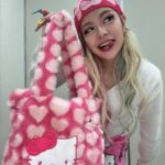 Arakawa Instagram - キティちゃんの日です💖💖💖💖💖💖💖💖💖💖💖💖💖💖💖💖💖💖💖💖💖💖💖💖💖💖💖💖💖💖💖💖 ズボン、ニット(背中)、かばん、 全部キティちゃん💖💖💖💖💖💖💖💖💖💖💖💖💖💖💖💖💖💖💖💖💖💖💖💖💖💖💖💖💖💖💖💖💖