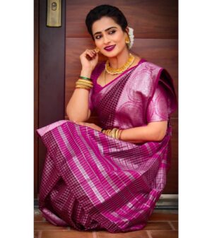 Archana Ananth Instagram - When the Why is clear then How is easy......
...
.
....
.
PC:- @_y_o_g_e_s_h_r_ 
#when #why #how #clear