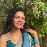 Archana Kumar Instagram - அனைவருக்கும் இனிய பொங்கல் வாழ்த்துக்கள் 🌾 ♥️✨ Wishing you all a very happy Pongal✨🌾 Ps: I chose to wish you all this way coz this audio is the cutesttt🥹♥️