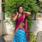 Archana Kumar Instagram - Thought of doing a girly girly reel for a dhavani song and found this beautiful location but ended up in this coz idhan namaku varuthu😂🤣 👗: @ravikkai_selai #archu #archusreels #archana #archanakumaar #vadivelu #vadivelcomedy #funny #funnyreels #reelsinstagram #reelitfeelit