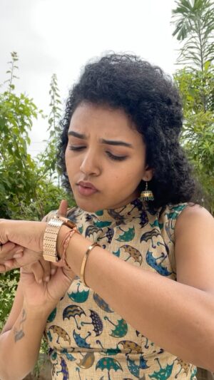 Archana Kumar Instagram - Banerjeee😁🤪
.
.
.
#archu #archusreels #archana #archanakumaar #vadivelu #vadivelucomedy #aadhavan #banerjee #reelsinstagram #reelitfeelit