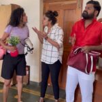 Archana Kumar Instagram - Labourers needed Dismissed these two already🤦🏻‍♀️ #abinaya #abinayasathishkumar #abimaster #archana #archanakumaar #yogi #minoryogi #reels #reelsinstagram #vadivelcomedy #vadivelureels #funny #funnyvideos