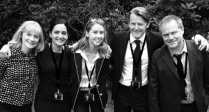 Archie Panjabi Instagram - Just wrapped on #power monkeys!  Wonderful cast and crew. Last ep tonight @channel4 10pm! 🙈🐵👍🏽