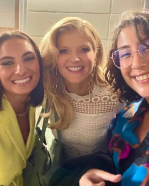 Arden Myrin Instagram - HAPPY BIRTHDAY TO THE WIND BENEATH MY WINGS! Dr. Hannah Montana Arienna Tanna Roseanna Roseanna Danna Mittens Meow-rin Hossnieh Levine! I love you Dr. Banana! @sellinghossnieh