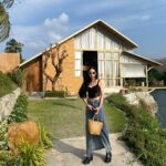 Areeya Pholphutrakul Instagram - ยืน1ไม่พึ่งเก้าอี้ 🫧