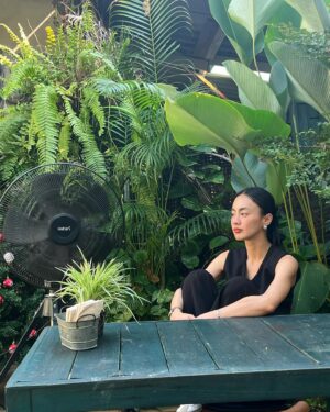 Areeya Pholphutrakul Instagram - 🌸🐔