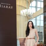 Areeya Pholphutrakul Instagram - ซัมเมอร์นี้ ‘𝗧𝗵𝗲 𝗨𝗻𝗹𝗶𝗺𝗶𝘁𝗲𝗱 𝗕𝗲𝗮𝘂𝘁𝘆 𝟮𝟬𝟮𝟰’ สูตรลับสู้แดดและการดูแลตัวเองของกิ่ง ที่ช่วยอัปเลเวลสวยฉ่ำให้เป๊ะทุกองศา! ตอนนี้ @centralpattana� เค้ามีโปรโมชั่นสุดพิเศษจากสถาบันความงามชั้นนำ สำหรับสมาชิก The1 รับคะแนนสูงสุด 10,000 คะแนน* เมื่อช้อปตั้งแต่ 250,000 บาทขึ้นไป รับคะแนน 6,000 คะแนน และพิเศษ Top Spenders 25 รางวัล* รับสิทธิ์ร่วมงาน The Unlimited Beauty Event . เริ่มแล้ววันนี้ ถึง 31 พ.ค. 67 �ที่ศูนย์การค้าเซ็นทรัลทุกสาขา และเอสพลานาด รัชดา​ �ติดตามรายละเอียดเพิ่มเติมได้ที่ @centralpattana . #CentralPattana #TheUnlimitedBeauty2024 #เป๊ะสุดทุกองศาที่เซ็นทรัล #centralpattanaxgalderma