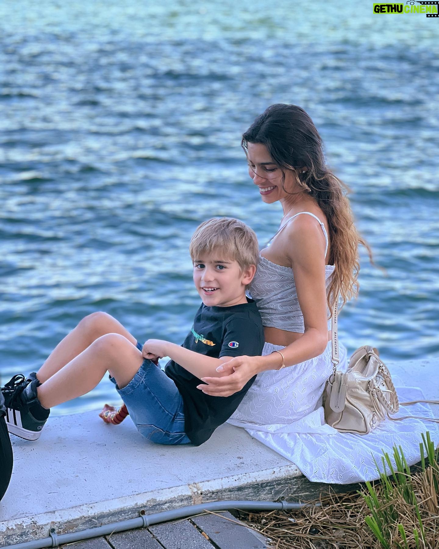 Ariadna Romero - 6.2K Likes - 🌴🥥🌼