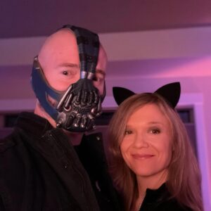 Ariana Richards Instagram - BANE (of my existence 😜) love you, hunny 😘 #halloween #batman #catwoman #bane