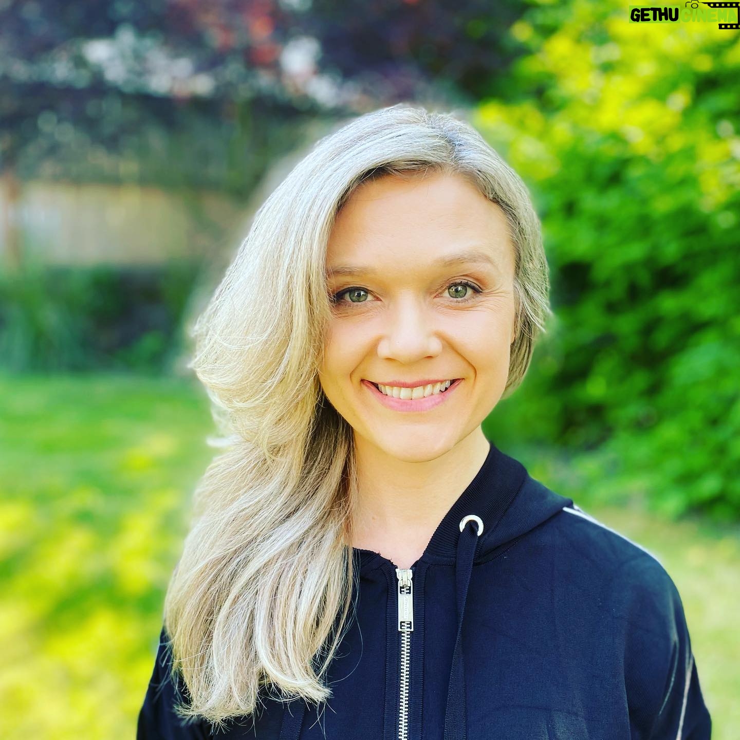 Ariana Richards - 4.2K Likes - Nothing like the LA sunshine!
ā¢
ā¢
ā¢
#arianarichards
#artist
#jurassicpark
#jurassicworld