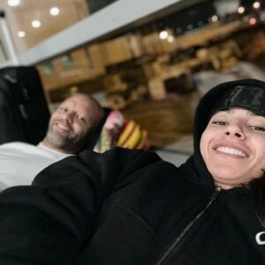 Ariane Lipski Instagram - #tbt from my last fight week! 🤩
Yes, we slept on the floor at the airport for one night 😴✈️ , I got jealous of how easy Jasmine sleeps anywhere 😂 
but we had so much fun anyway! 
I can hardly wait for the next one! 
#tbt da semana da luta! 
Teve muito contra tempo, dormimos no chão do aeroporto, mas no final deu tudo certo!! 🤩🙌🏼❤️ Já quero de novo!