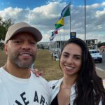 Ariane Lipski Instagram - DF- Brasília 🇧🇷 Conhecendo a capital do nosso país e aproveitando a família 💚🙌🏼✈️
