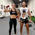 Ariane Lipski Instagram - Pronta para guerra! Finalizando a parte de intensidade de mais um ótimo camping da minha pupila @arianelipski #Queenofviolence Agora são os últimos ajustes no corte de peso e uma semana para ir para a guerra. Obrigado @amanda_leoa @ninaansaroff vocês são incríveis e é muito bom aprender com vocês, obrigado @jasminerochabjj , @dezm80 juntos formamos um timaço e @brandon__gallagher sempre cuidando do condicionamento físico. 🇺🇸 Finishing the hardest part of another excellent camping by my pupil @arianelipski #Queenofviolence Now are the last adjustments in the weight cut and a week to go to war. Thank you @amanda_leoa @ninaansaroff you are amazing and it's great to learn from you, thank you @jasminerochabjj and @dezm80 together we’re the dream team and @brandon__gallagher always taking care of the conditioning. LFG 🔥🏆 #UFC #ufcfightnight #queen