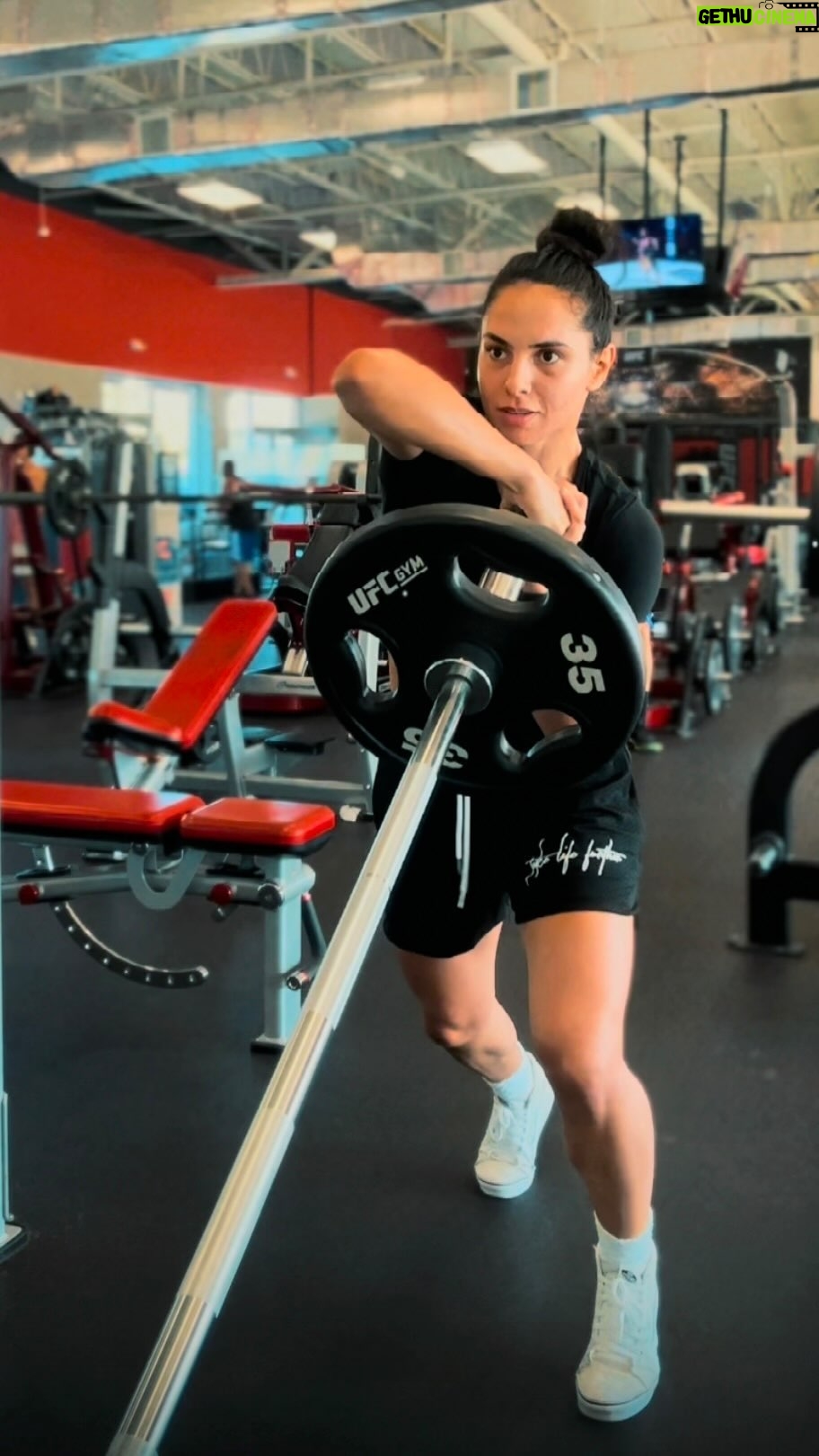 Ariane Lipski - 14.9K Likes - COUNTDOWN IS ON π₯ #UFC296
@bgperform_ππ»