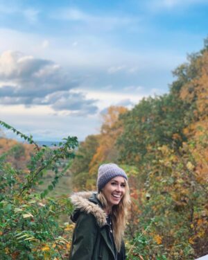 Arianna Powell Instagram - 📸 by Mom 🍁🍂