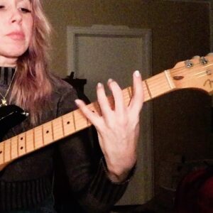 Arianna Powell Instagram - 🌌🎆 @fender @earthquakerdev
