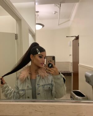 Ariel Yasmine Instagram - I can’t believe it’s been 2 years since Break Up With Your Girlfriend, I’m Bored🤍  Here is some photos from those few days of my life. Precovid, going to premieres on the regular, and back when LA was more lively. Sometimes I look through my old photos on my camera roll and I love to relive some amazing memories but it makes me kinda sad at the same time. ANYWAYS.... Happy Birthday buwygfib 🌟