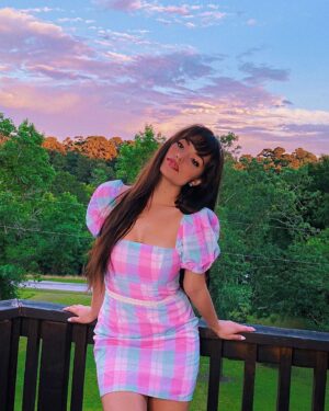 Ariel Yasmine Instagram - All alone in my tower, painting with watercolors 🧚🏼‍♀️