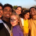 Ariel Mortman Instagram – Familia 💫 #goldenhour #filming @thegreenhouseacademy