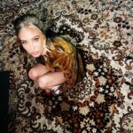 Arielle Raycene Instagram - Happy humps 🤎 (also if anyone knows of a rug similar to this dm me, thank youuu)