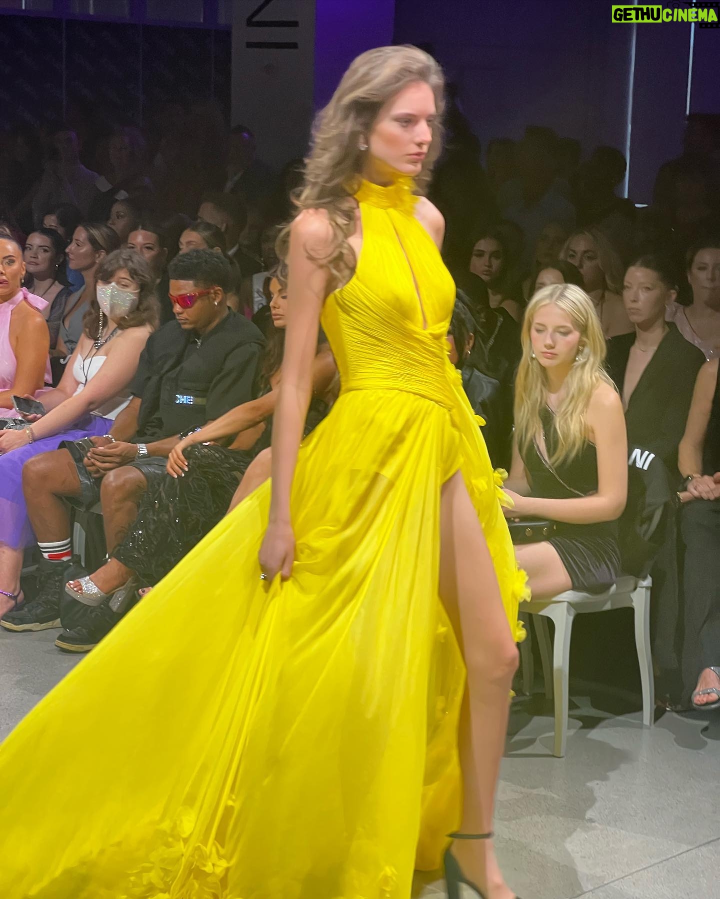 Arielle Raycene Instagram - A night w. @jovanifashions (yellow is coming in hottttt) #nyfw2023