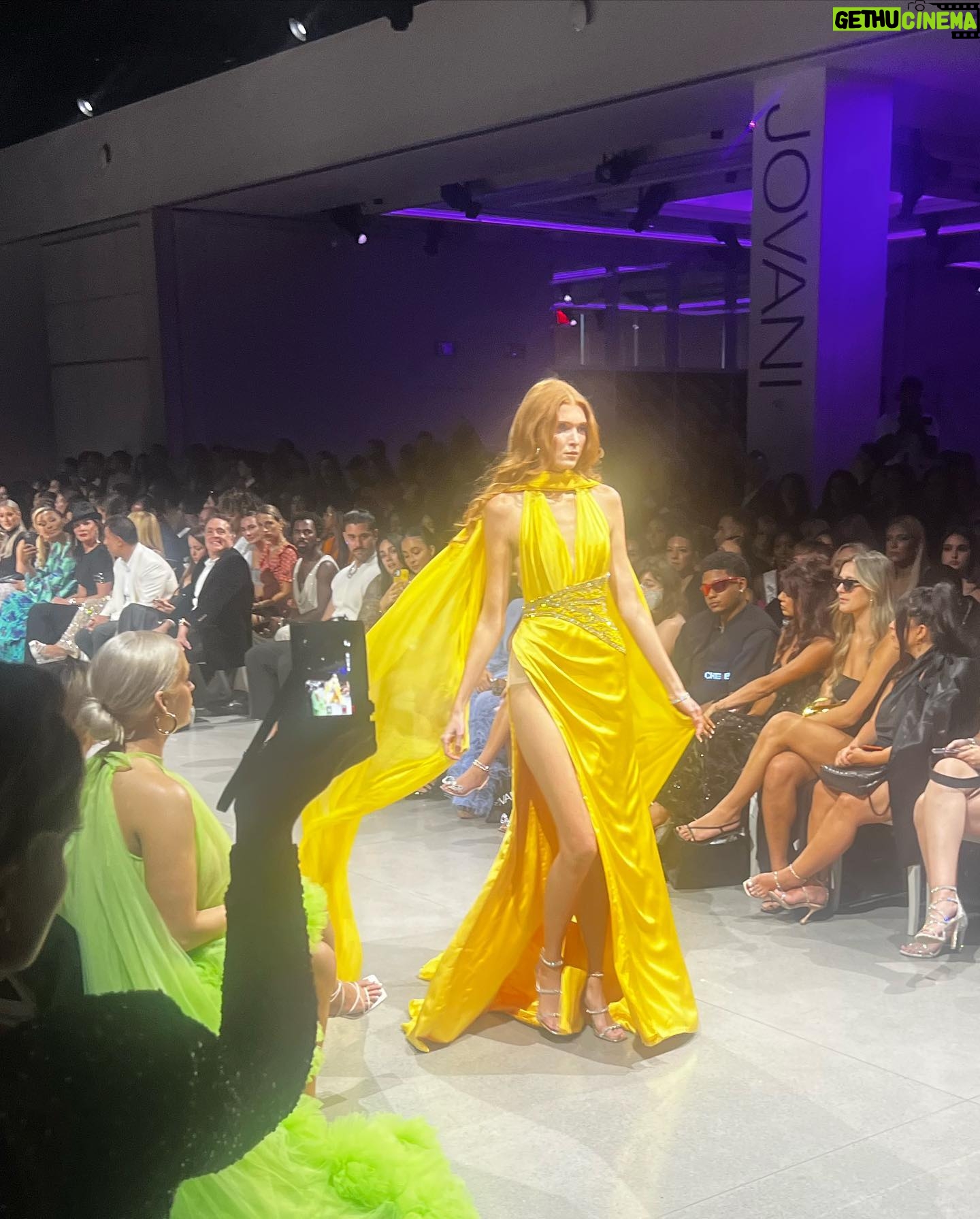 Arielle Raycene Instagram - A night w. @jovanifashions (yellow is coming in hottttt) #nyfw2023