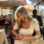 Arielle Reitsma Instagram - @happyjewelers 🙏🏻🕊️
