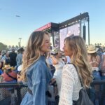 Arielle Reitsma Instagram - GGB takes @stagecoach 🤠