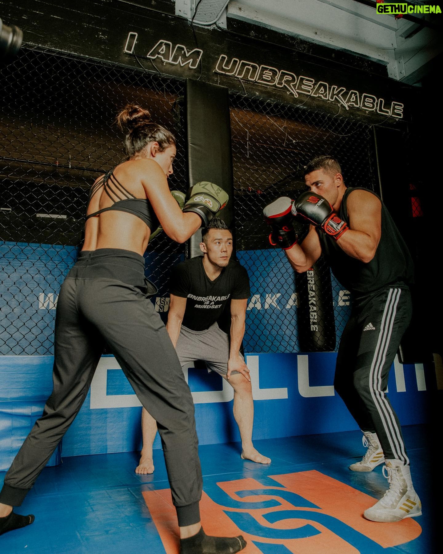 Arienne Mandi Instagram - We always encourage a little friendly competitionš„