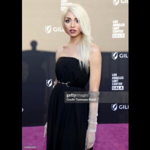 Arisce Wanzer Instagram - Black Platinum 
L.A. LGBT Center Gala 2024
Surprise, it’s a jumpsuit🖤