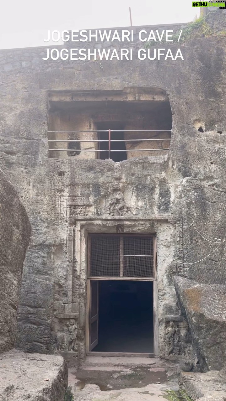 Arjumman Mughal Instagram - #jogeshwaricavemumbai #ancienthistory #ancientindia #buddishtteachings #oldindia #realindia #jogeshwaricave