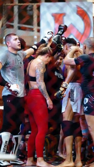 Arlene Blencowe Instagram - Thankyou @jelubi for filming some sparring sessions during my fight camp. The footage really captures the intensity and hard work we put in. A big shoutout to all my training partners at @jacksonwink_mma for pushing me to be my best.