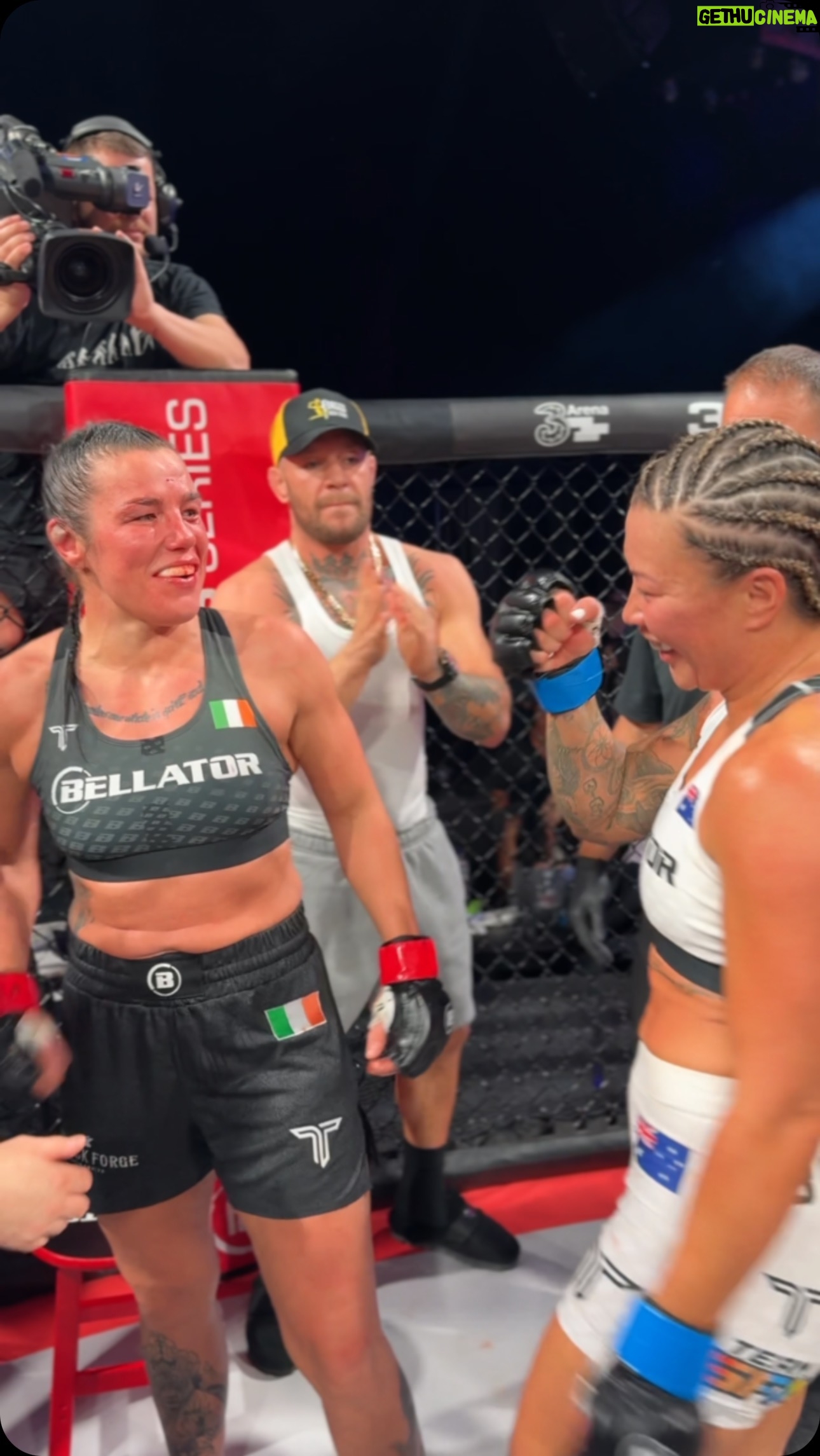 Arlene Blencowe - 7.3K Likes - RESPECT 🤝
Conor McGregor embraces with Sinead Kavanagh and Arlene Blencowe after their #BellatorDublin bout!
#BellatorDublin | LIVE NOW on MAX
🌍 http://bellator.com/watch
