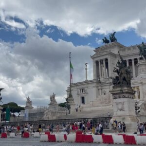 Arlene Blencowe Instagram - (Some of) Day 1 in Rome 🇮🇹