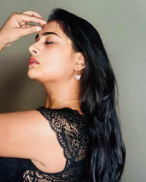 Arohi Rao Instagram - “If you cannot do great things, do small things in a great way.”