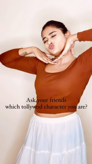 Arohi Rao Instagram - And yes seetha is meee🤍 mee is seetha🤌

Comment your choice🫣