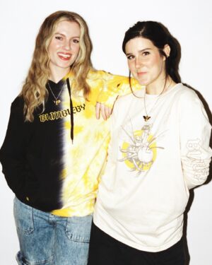 Arryn Zech Instagram - Ok, but this shoot was hella cute tho… 🐝🐝🐝

Bee merch restock! @theroosterteethstore