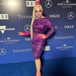 Art Simone Instagram - NGV GALA 2023 🎨 A evening of art with Art! Always adore to be part of Melbourne’s night of nights - the new exhibition TRIENNIAL is open now and free to the public, go check it out! 👗— @tamaraclaire 💇‍♀️— @weekdaywigs 💅— @clawsinabox